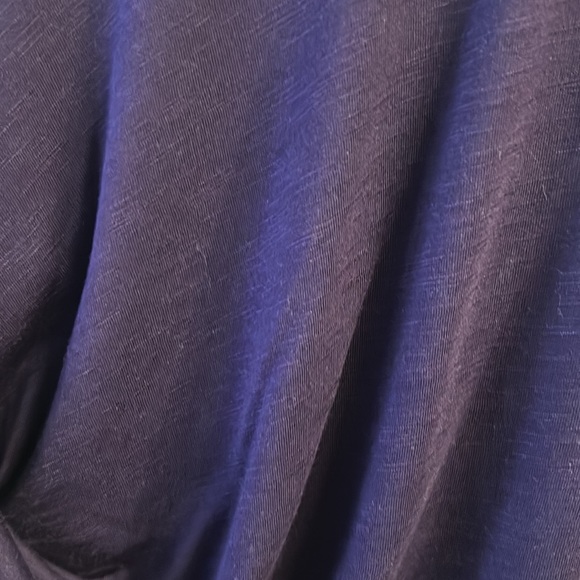 Rick’s deep purple short sleeve top with ruching - Picture 2 of 4